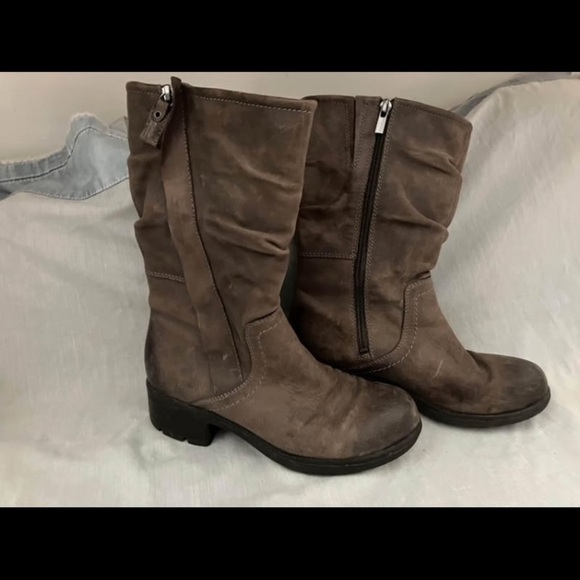 Women’s 7 Clarks slate :brownish grey Leather Bootsside zip - Picture 3 of 11